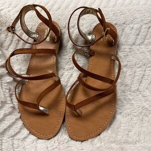 Mossimo Brown/ Carmel Sandals, 8.5 EUC